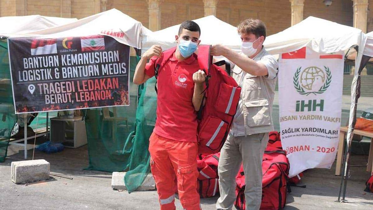 Türkiye, Lübnan’ın yaralarını sarıyor... İHH, 30 bin kişiye el uzattı