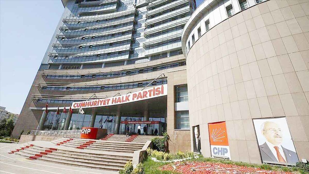 Bir asırdır dine düşmanlar