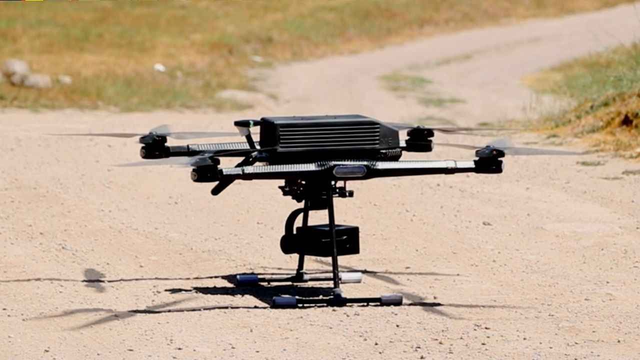 Mini İHA ihracat için test edildi! Kum fırtınasından kutup soğuğuna zorlu testlerde büyük başarı!