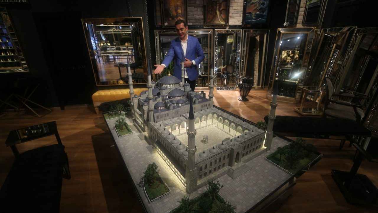 Sultanahmet Camisi'nin 7 bin ahşap parçayla maketi yapıldı