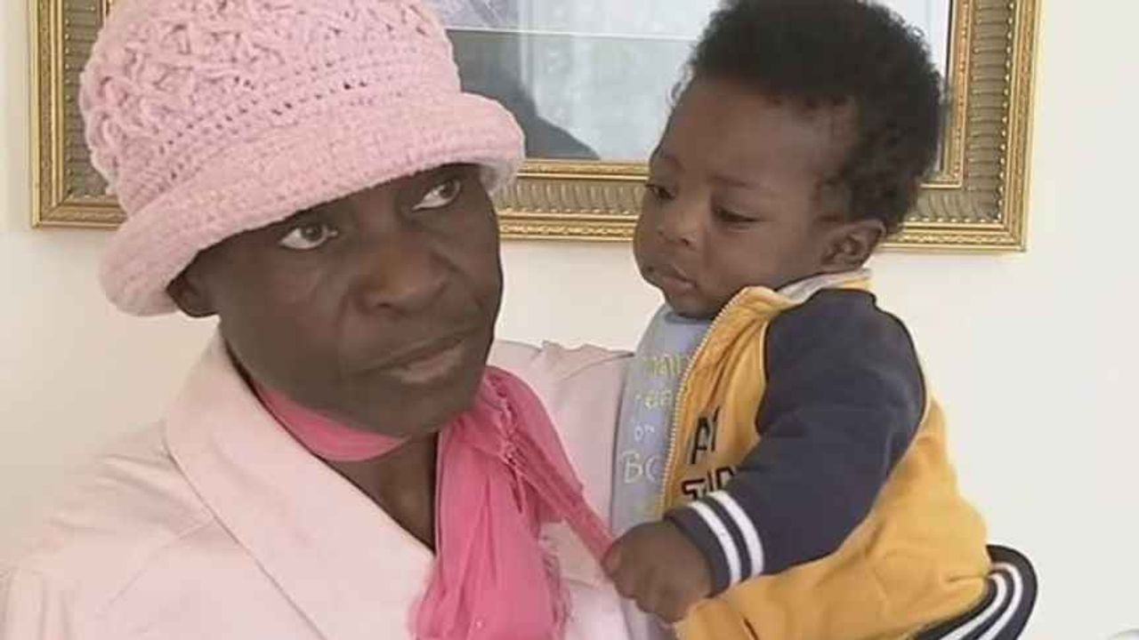 Ücretsiz aldığı koltuğun içinden 36 bin dolar çıktı 