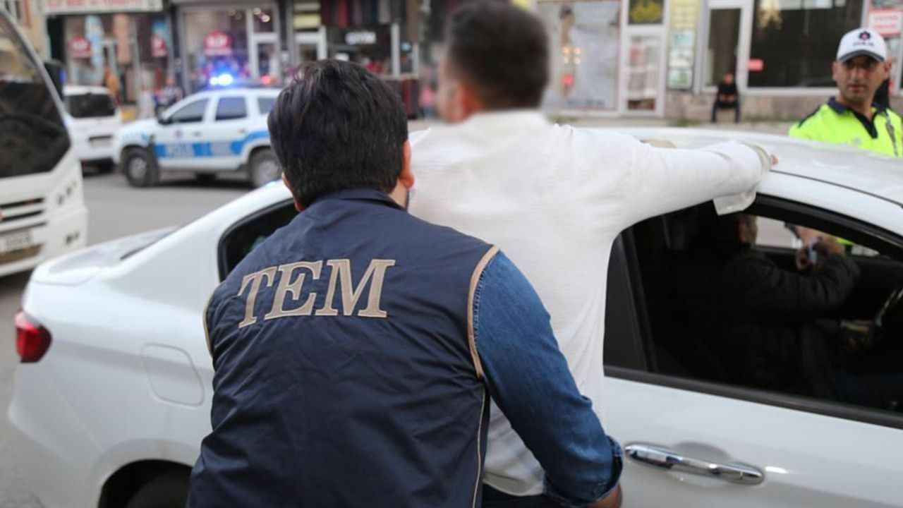 81 ilde 'Huzurlu Sokaklar ve Terör Suçları' uygulaması! 769 kişi yakalandı