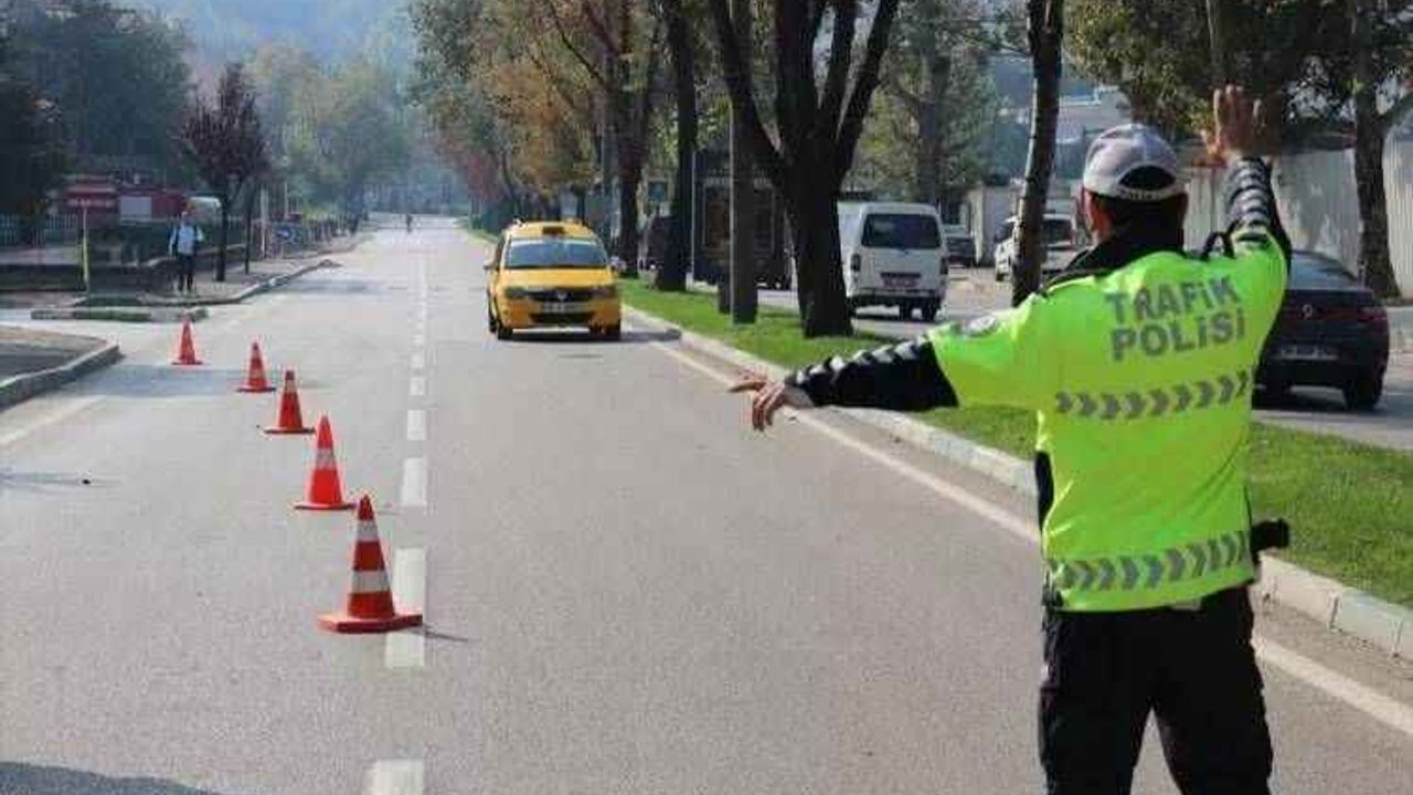 Trafik cezaları zamlandı: Bugünden itibaren geçerli olacak