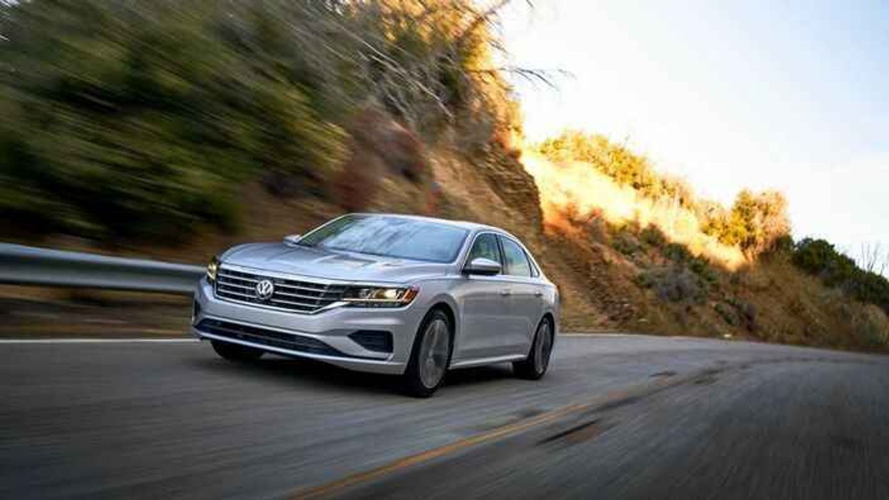 Volkswagen açıkladı: Yeni Passat'ın sedan versiyonu olmayacak