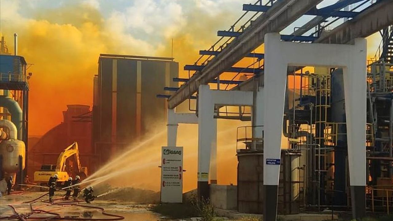 Kütahya'da azot fabrikasında nitrik asit sızıntısı