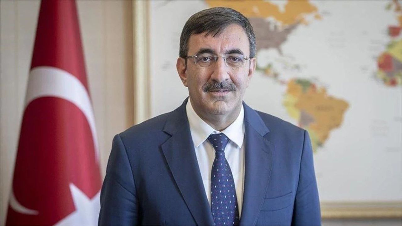 Ekonomi ve İstişare Toplantısı sona erdi! Cumhurbaşkanı Yardımcısı Cevdet Yılmaz'dan vergi reformu mesajı 