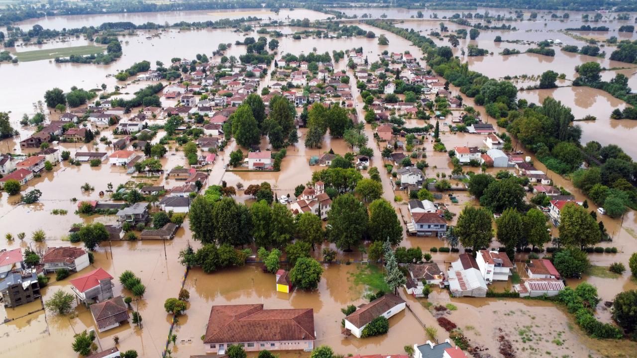 Yunanistan'da sel nedeniyle can kaybı sayısı 10'a çıktı