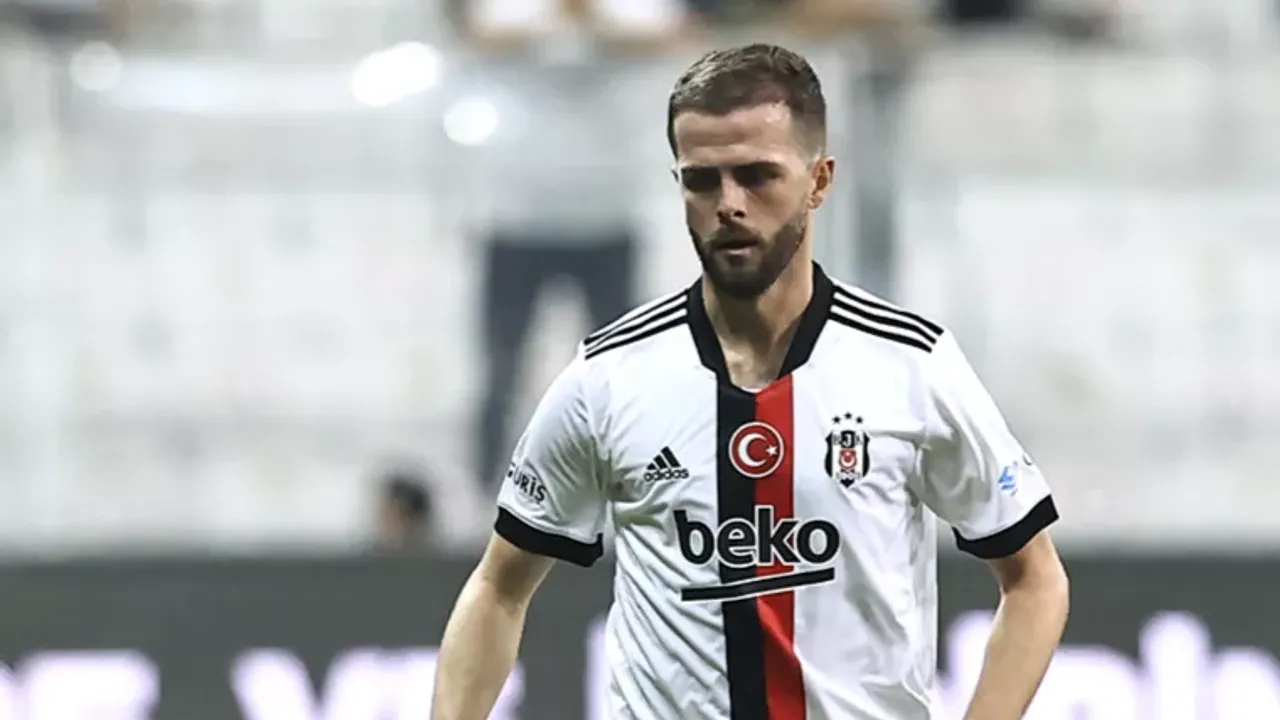 Pjanic'e ne olmuş böyle! Son hali görenleri şaşırttı...