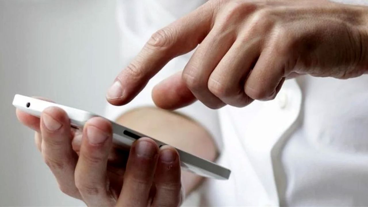 4 telefon modeli için toplatma kararı! Ticaret Bakanlığı harekete geçti