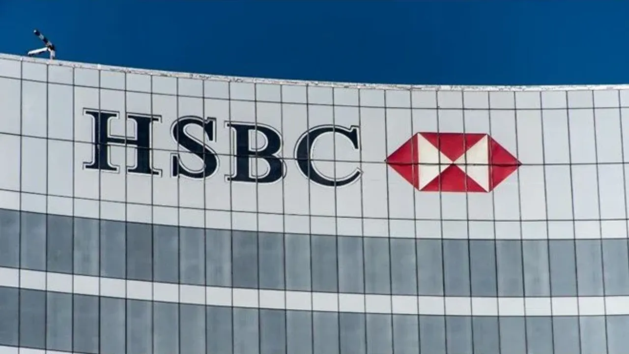 HSBC 20'den fazla kişiyi işten çıkardı, Türk yöneticiye ikinci görev