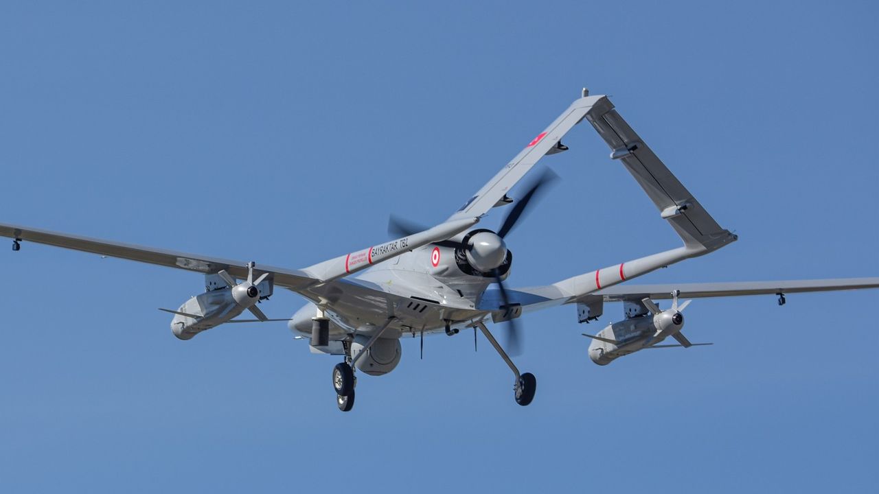 KEMANKEŞ-1'den başarılı test: Atış, seyir ve dalış hedeflerine tam isabet