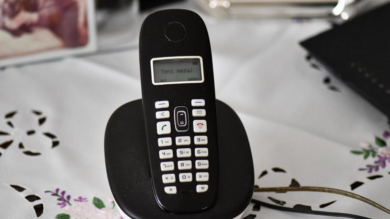 Sabit hatlarda abone sayısı düşerken konuşma süresi arttı