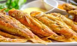 Barbun balığı nasıl pişirilir? İşte en lezzetli mısır unlu Barbun tava tarifi!