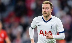 Eriksen'e ne oldu? EURO 2020 Danimarka-Finlandiya maçında Eriksen'e kalp masajı yapıldığı görüldü