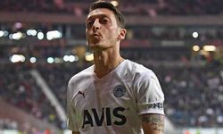 Alman basınında gündem Mesut Özil!
