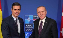 Yunanistan'ı çıldırtan poz! Yunanistan-Fransa işbirliğine karşı Türkiye-İspanya ittifakı