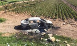 Adana’da esrarengiz olay! Lüks otomobil yakılmış halde bulundu