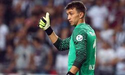 Eldivenlerini resmen asıyor! İşte Muslera'nın veda tarihi