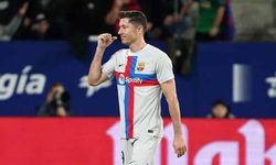Lewandowski'nin hakeme yaptığı hareket gündem oldu! Herkes aynı anlamı çıkardı