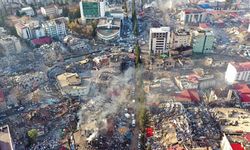 Türkiye tek yürek! Depremde hayatını kaybedenlerin sayısı 19 bini geçti