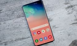 Samsung, Galaxy S10 serisinin fişini çekti