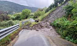 İtalya’da şiddetli yağış, sel ve toprak kaymasına yol açtı