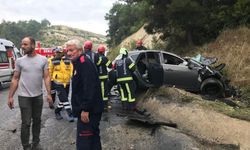 Kontrolden çıkan tır dehşet saçtı! 