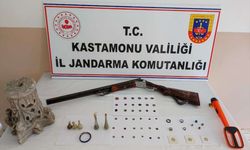 Kastamonu'da tarihi eserleri satmak isteyen şüpheliyi jandarma ekipleri yakaladı