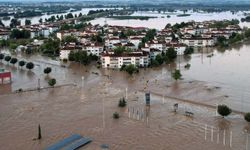 Yunanistan'da sel: Tesalya'da okulların açılışı ertelendi