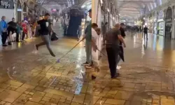 Kapalıçarşı ve Tahtakale'yi su bastı