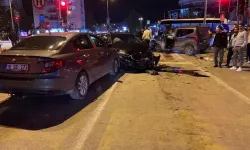 Bursa'da zincirleme kaza: 3 kişi yaralandı