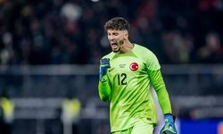 İngilizlerden Altay Bayındır'a tam not! Kaleyi devralacak mı?