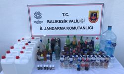 Balıkesir'de 2 bin 342 litre sahte içki ele geçirildi