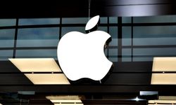 Apple, App Store dışında uygulamasını indirmeye izin verecek