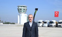 Uraloğlu: Hatay Havalimanı'nda asrın felaketi etkileri gideriliyor