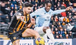 Hull City, Erol Bulut'un takımı Cardiff City'yi 3-0 yendi