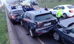 Çorlu’da 10 araçlı zincirleme kaza: 1 yaralı