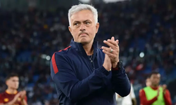 Fenerbahçe'de her yol Mourinho'ya çıkıyor