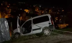 Pendik'te faciadan dönüldü! Tel örgüler kurtardı