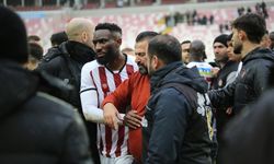 Sivasspor-Gaziantep FK maçı sonrası arbede! Sumudica ve Bülent Uygun...