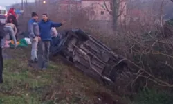 Uçuruma yuvarlanan araçtaki bebek hayatını kaybetti