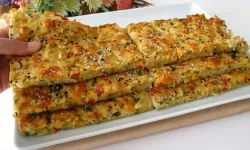 4 kaşık un ile çıtır çıtır börek denemeye ne dersiniz?