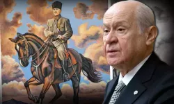 Yapımı 3 ay süren Atatürk tablosu, Bahçeli'ye hediye edildi