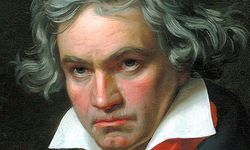 Beethoven'ın saçındaki DNA 200 yıl sonra bir sürprizi ortaya çıkardı!