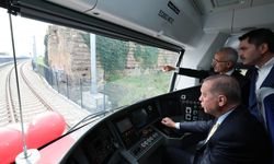 Cumhurbaşkanı Erdoğan Sirkeci-Kazlıçeşme hattında tren kullandı