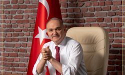 AK Parti Düzce Büyükşehir Belediye Başkan Adayı Faruk Özlü kimdir? Faruk Özlü kaç yaşında, nereli?