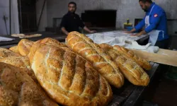 Frında çalışan işçilerin zorlu Ramazan mesaisi