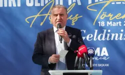 Osman Aşkın Bak: Bize çalışan adam lazım, tatile giden değil