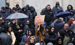 Gürcistan'da "yabancı etkinin şeffaflığı" konulu yasa tasarısı protesto edildi