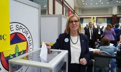 Fenerbahçe Kulübünün seçimli Yüksek Divan Kurulu Toplantısı'nda oy verme işlemi sürüyor